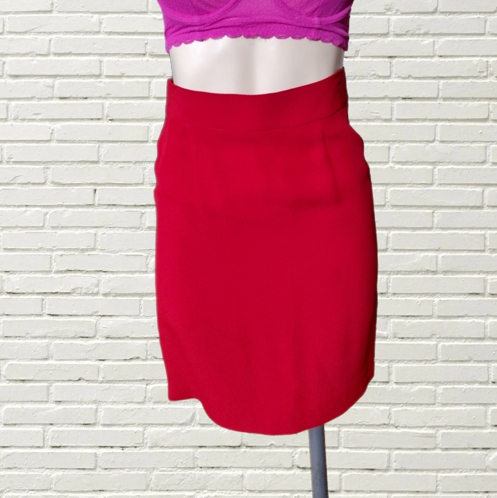 Vintage 80s Moschino red pencil skirt above knee size small 6 made in Italy